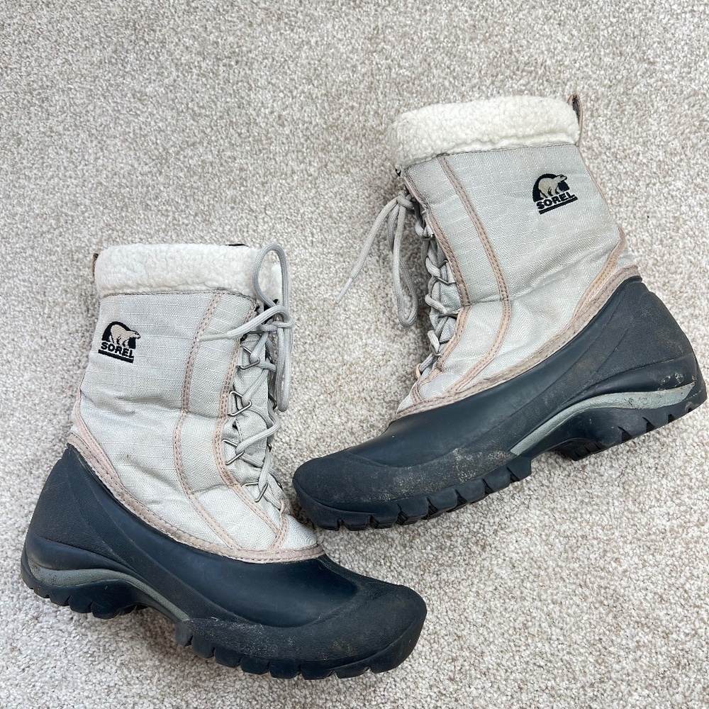 Sorel Women's Cumberland Gray White Snow Boots Shoes 7
